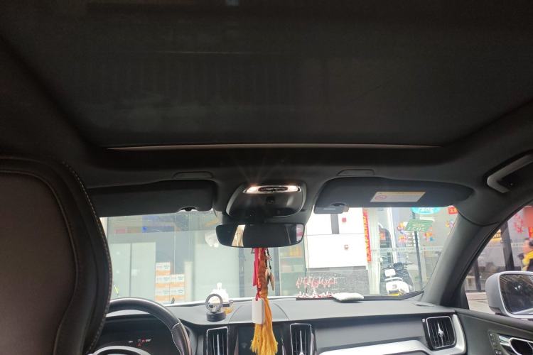 Used Volvo XC60 2019 T5 4x4 Smart & Dynamic Sport Edition China VI Standard