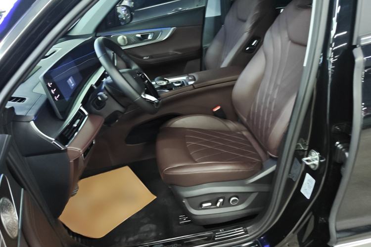 Used Chery Tiggo 8 PRO 2024 Champion Edition 390T Four-Wheel Drive Peak Version 5 Seats
