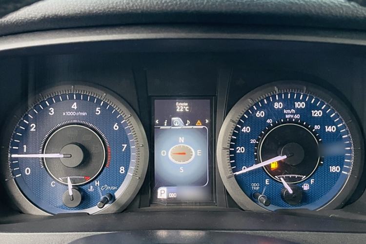 Used Toyota Sienna 2020 3.5L Two-Wheel Drive XLE Leather Interior 7 Seats Mexico Edition
