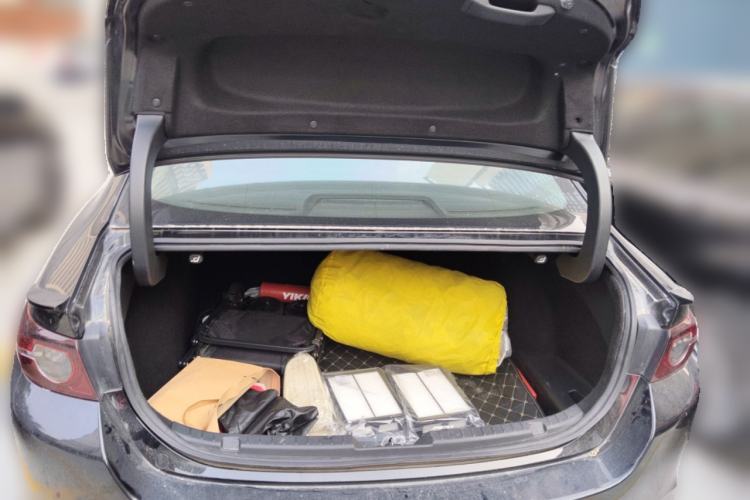 Used Mazda 3 Axela 2020 2.0L Automatic Zhiya Edition Trunk