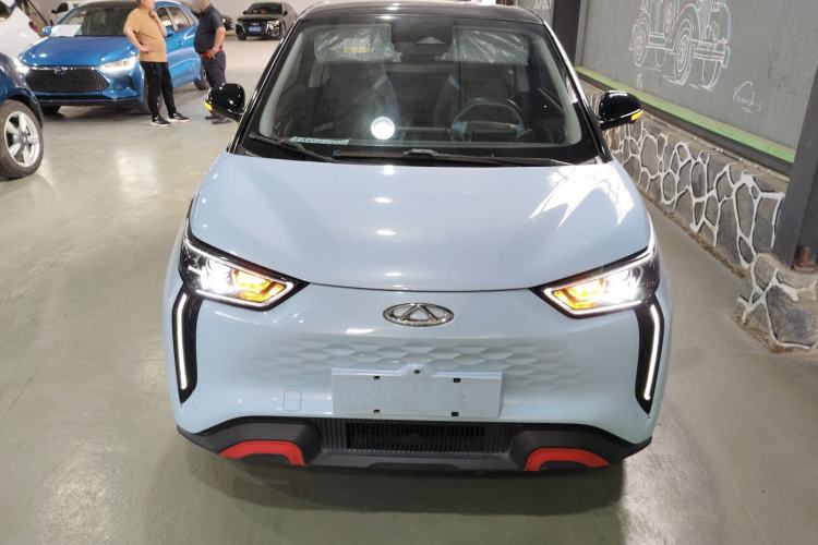 Used Chery New Energy Boundless Pro 2022 301km "Divine Beast" Version with Lithium Iron Phosphate Front