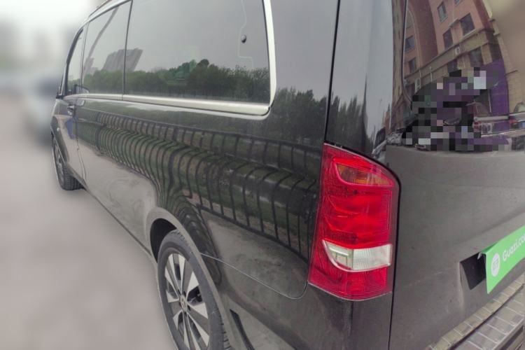 Used Mercedes-Benz Vito 2021 2.0T Elite Version 7 Seats Rear Left 45 Deg