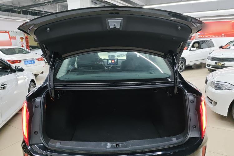 Used Hongqi E-QM5 2021 Charging Version Flagship Edition Trunk