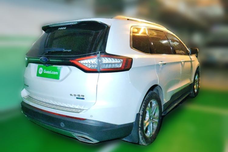 Used Ford Edge 2018 EcoBoost 245 Four-Wheel Drive Titanium 7-Seater Rear Right 45 Deg