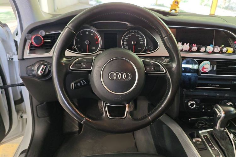 Used Audi A4 2014 40 TFSI allroad quattro plus version
