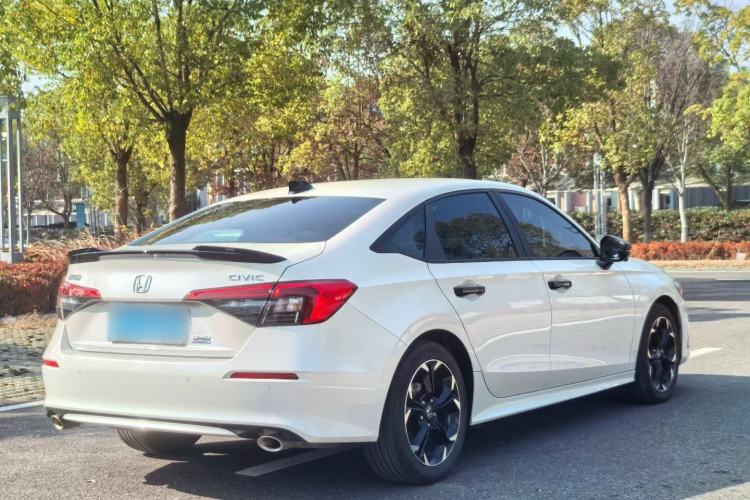 Used Honda Civic 2022 240TURBO CVT Dynamic Edition
