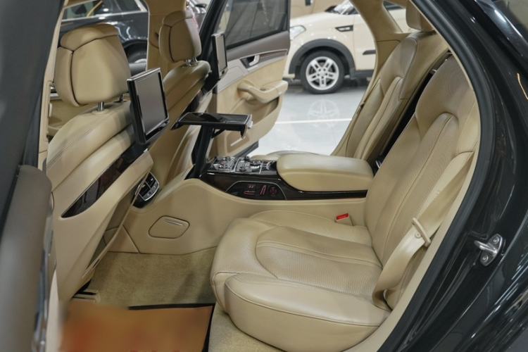 Used Audi A8 2014 A8L 6.3 FSI W12 quattro flagship model