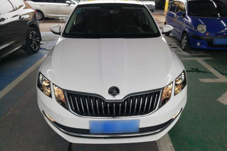 Used Skoda Octavia 2020 1.5L Automatic SmartDrive Luxury Edition