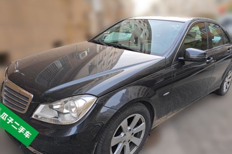 Used Mercedes-Benz C-Class 2010 C 180K Classic model