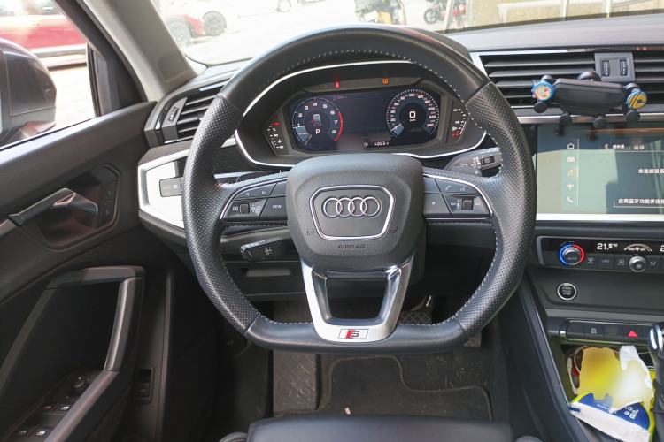 Used Audi Q3 Sportback 2020 40 TFSI Fashion Model
