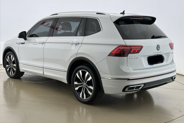 Used Volkswagen Tiguan L 2023 330TSI Automatic Two-Wheel Drive R-Line Enjoyment Edition
