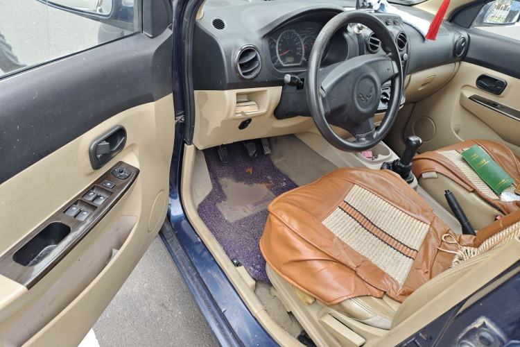 Used Wuling Hongguang 2013 1.5L Luxury Model Driver Seat