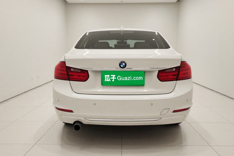Used BMW 3 Series 2013 Facelifted 320Li Luxury Design Package
