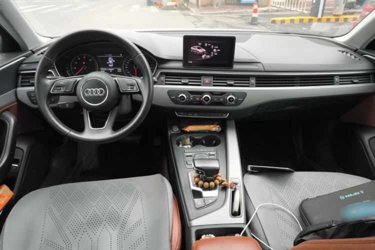 Used Audi A4L 2017 Plus 40 TFSI Ambition Model