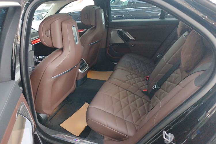 Used BMW 7 Series 2023 735Li M Sport Package