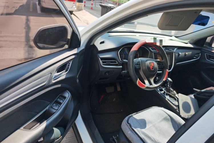 Used Roewe RX3 2020 1.6L CVT 4G Connected Ultra-Cool Flagship Edition
