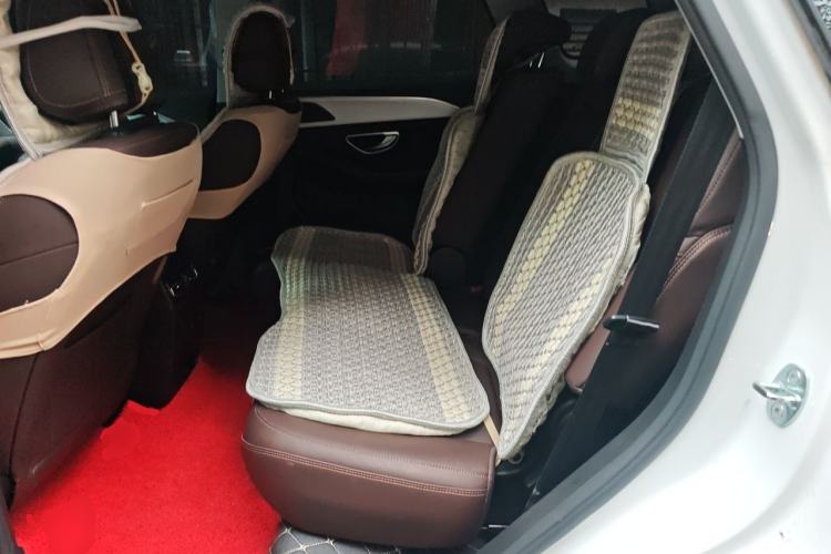 Used JETOUR X95 2023 1.6T DCT Era Edition 7-Seater

