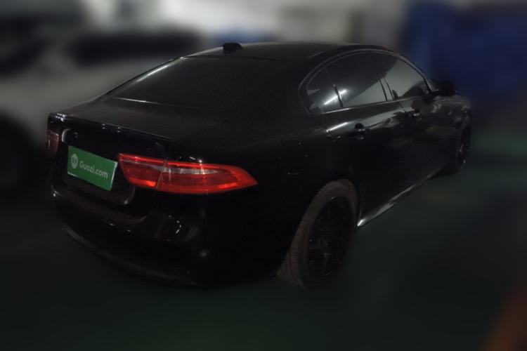 Used Jaguar XE 2017 2.0T 200 PS R-Sport