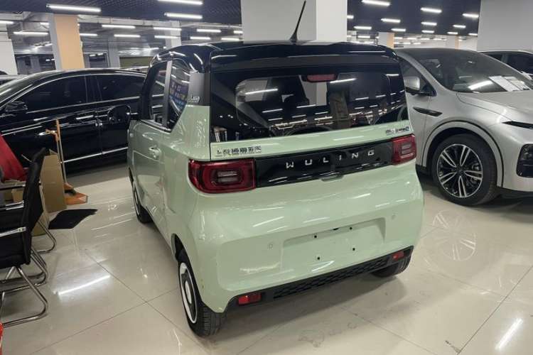 Used Wuling Hongguang MINIEV 2021 Macaron Premium Model – Lithium Iron Phosphate