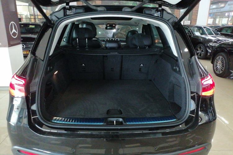 Used Mercedes-Benz GLC 2023 GLC 300 L 4MATIC Dynamic Edition 5-seater
