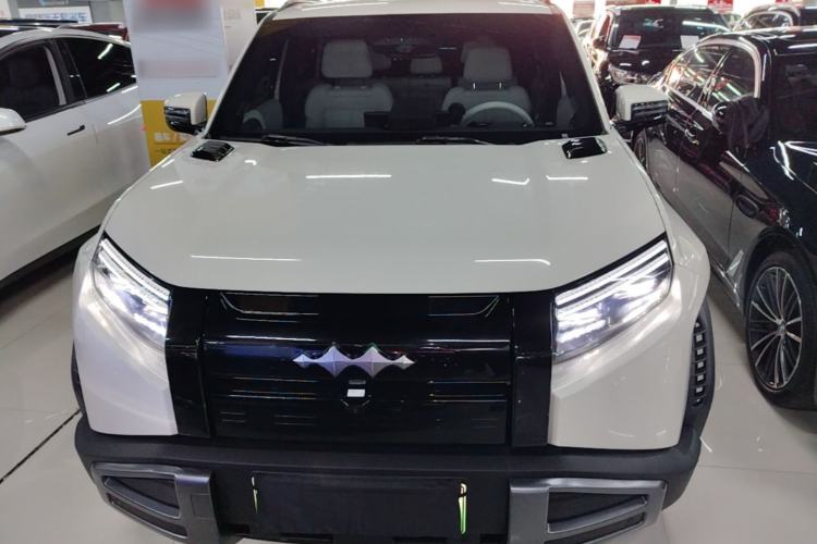 Used Formula Leopard Titanium 3 2025 501KM All-Wheel Drive Intelligent Driving Ultra Version