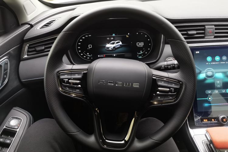 Used Roewe RX5 2025 PLUS 330TGI Automatic Trendsetting Smart Edition