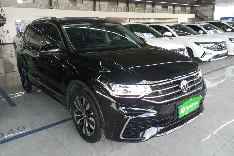 Used Volkswagen Tiguan L 2024 330TSI Automatic Two-Wheel Drive R-Line Enhanced Edition