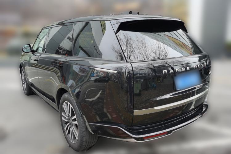Used Land Rover Range 2024 3.0 L6 400 PS Extended Luxury Edition Rear Left 45 Deg