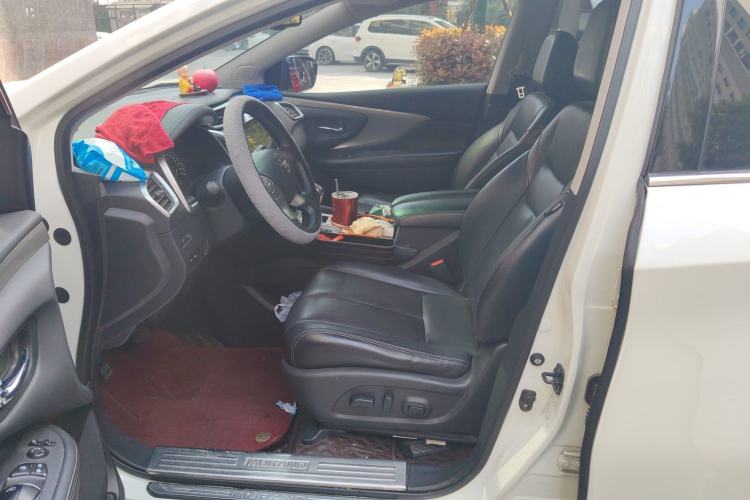 Used Nissan Murano 2019 2.5L XL Two-Wheel Drive Smart Connect Luxury Edition China VI Standard