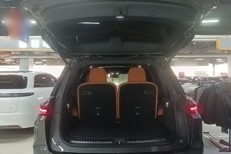 Used Li Auto L9 2022 Max model