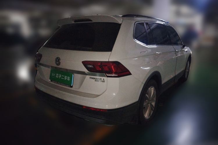 Used Volkswagen Tiguan L 2017 330TSI Automatic Two-Wheel Drive Luxury Edition
