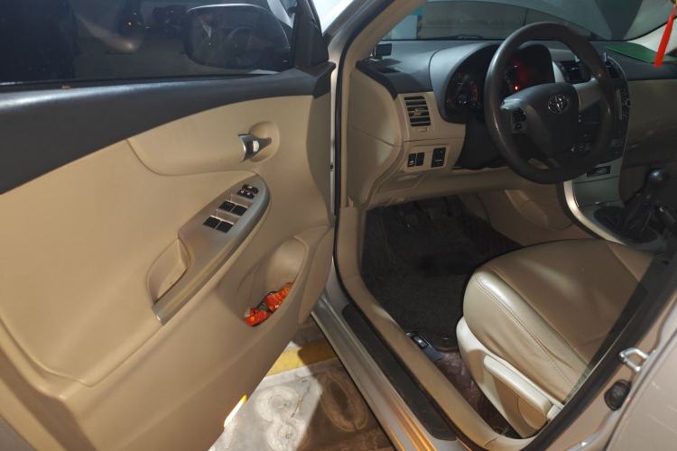 Used Toyota Corolla 2013 Special Edition 1.6L Manual – Cool GL Model
