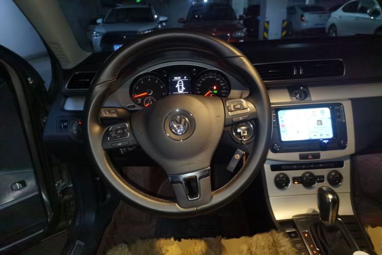 Used Volkswagen Magotan 2016 1.8TSI Smart Enjoyment Leading Model Steering Wheel