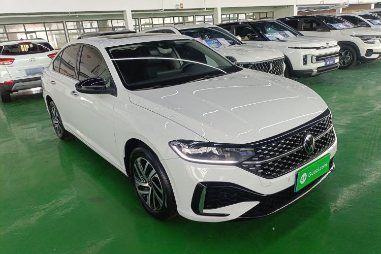 Used Volkswagen Lavida 2024 300TSI DSG Starry Sky Leading Edition Front Right 45 Deg