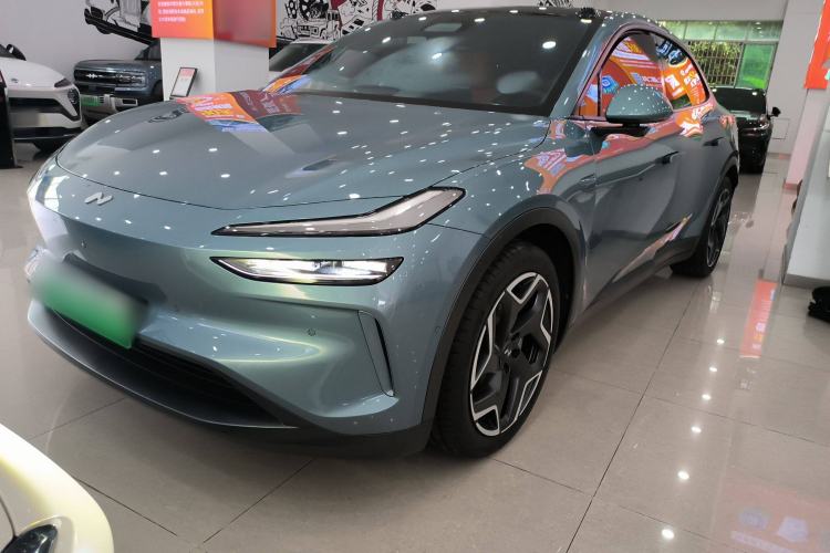 Used ONVO L60 2024 60 kWh Rear-Drive Version