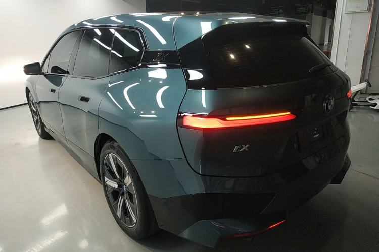 Used BMW iX 2022 xDrive40
