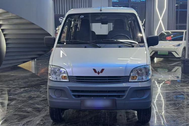 Used Wuling Zhiguang 2023 1.5L Practical Version 5/7 Seats
