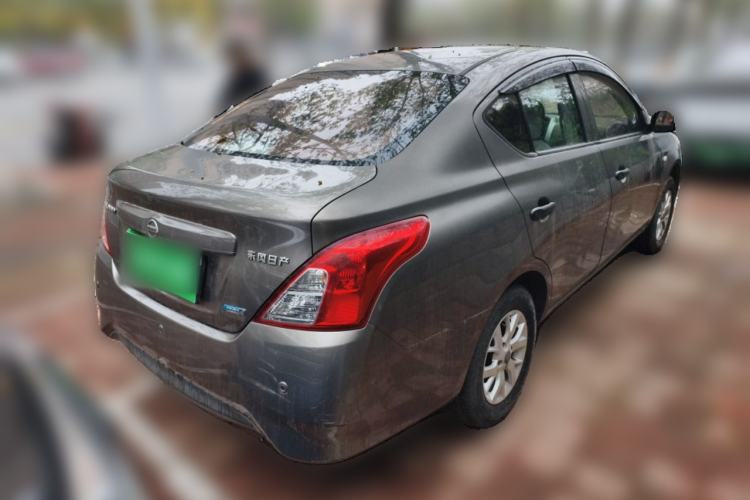 Used Nissan Sunny 2014 1.5XE Manual Elite Edition Rear Right 45 Deg