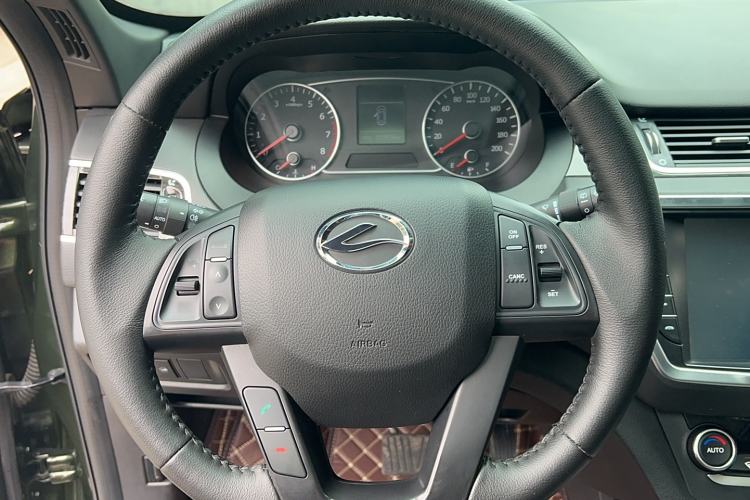 Used Land X7 2016 2.0T Panoramic Deluxe Edition
