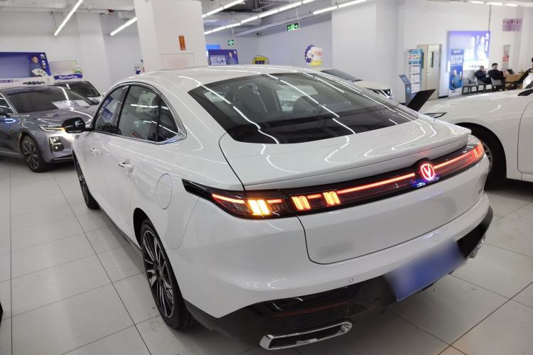 Used CHANGAN Eado 2026 Model, Fourth Generation, 1.5T 500Bar Smart Enjoyment Edition
