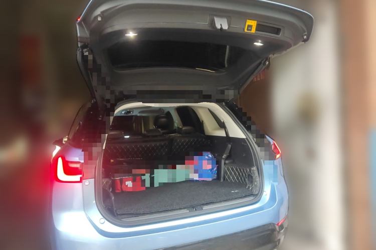 Used Nio ES8 2018 Founder Edition Trunk