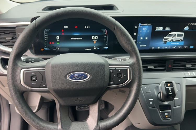 Used Ford Transit T8 2024 T8 2.3T Diesel Automatic Mid-axle Mid-roof 6-Seater Multi-function Version 2/2/2
