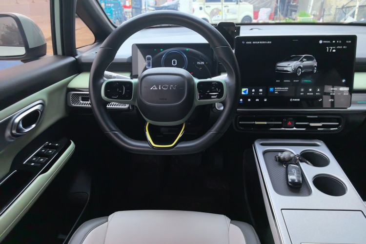 Used AION Y 2022 Plus 70 Smart Edition Steering Wheel