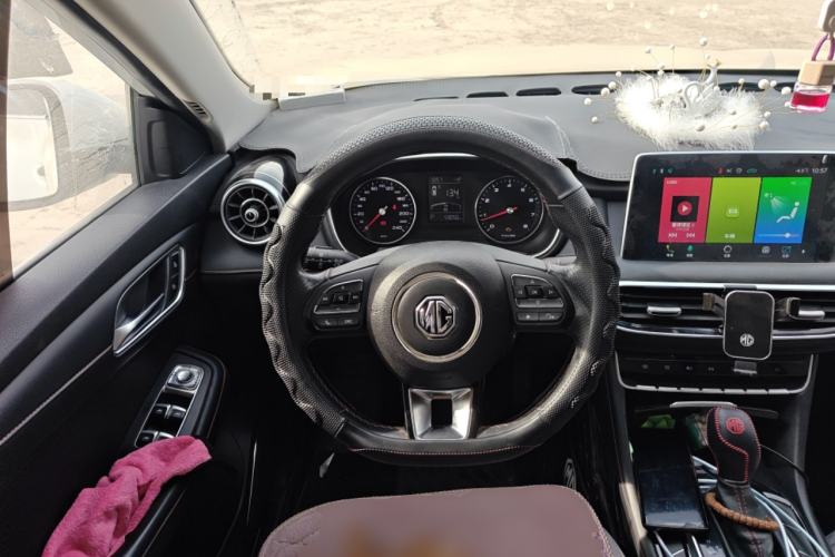 Used MG HS 2018 20T Automatic Two-Wheel Drive Hormone Dynamic Edition China V Standard