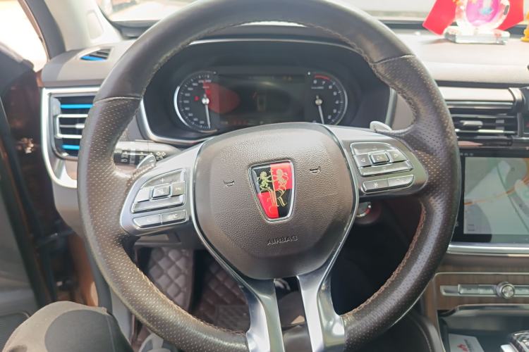 Used Roewe RX8 2018 30T Smart Connectivity All-Wheel Drive Supreme Edition