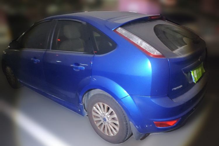 Used Ford Focus 2013 Hatchback Classic 1.8L Automatic Fashion Edition
