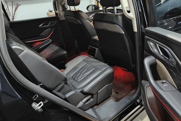 Used Hongqi HS7 2023 2.0T Automatic All-Wheel Drive Flagship Edition Six Seats
