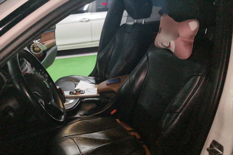 Used BMW 3 Series 2016 320Li Fashion Model
