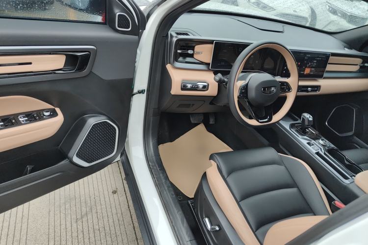 Used Geely Auto icon 2023 1.5TD Chocolate Smoothie Edition
