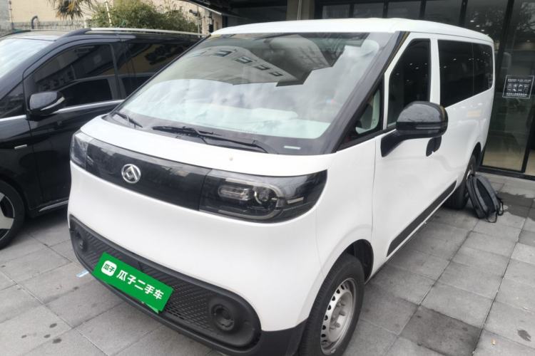 Used SAIC MAXUS Dana V1 2025 Low-Roof Multi-Function Version 50 kWh